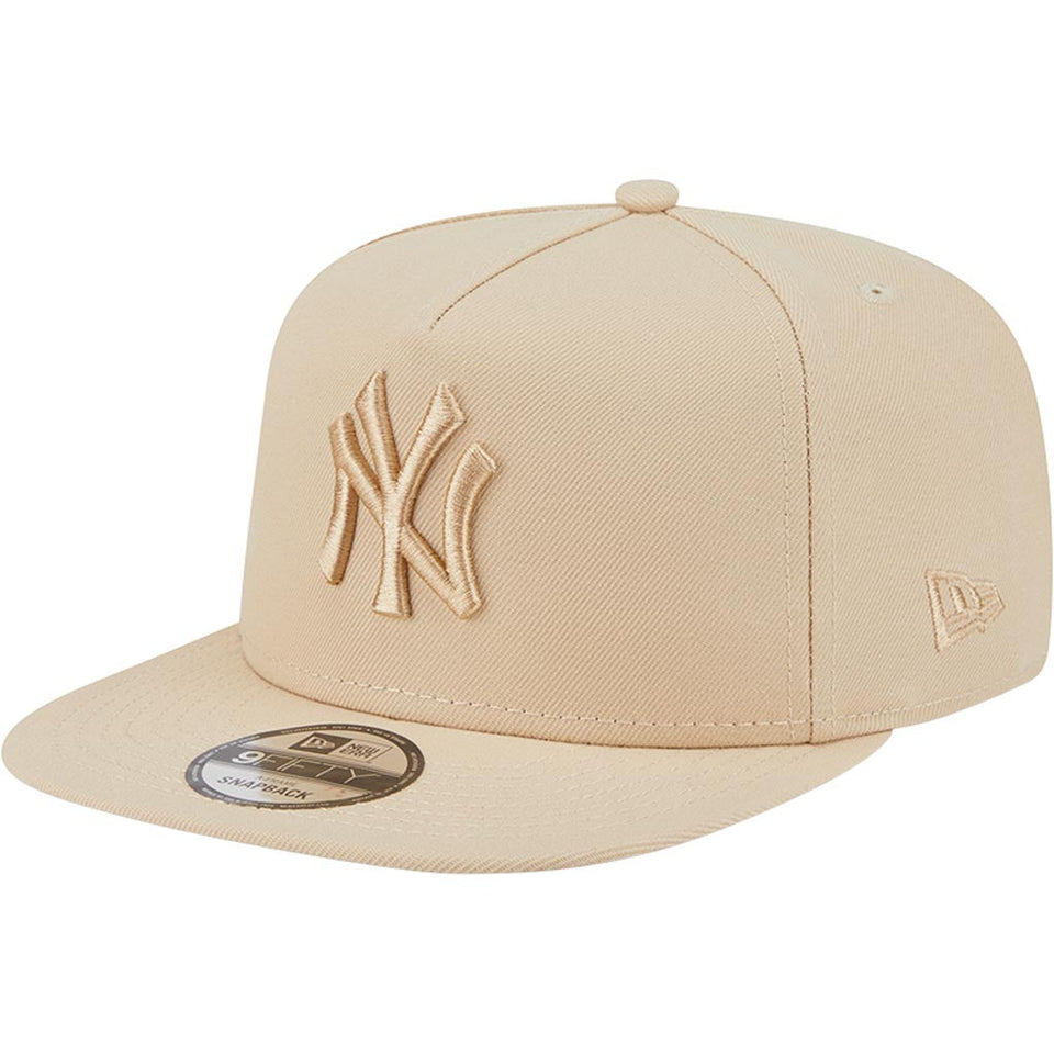 MLB New York Yankees New Era Dry Wood 9FIFTY A-Frame Snapback Hat - Tan