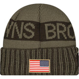 NFL Cleveland Browns New Era 2025 Salute to Service Knit Hat - Green