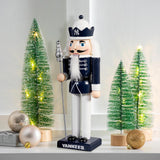 MLB New York Yankees Evergreen 12 Nutcracker